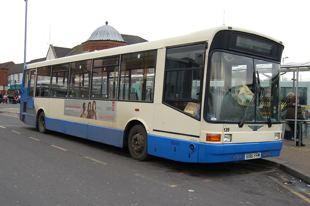 D&G Bus Dennis Dart SLF 139 S195FFM NewcastleunderLyme… Flickr