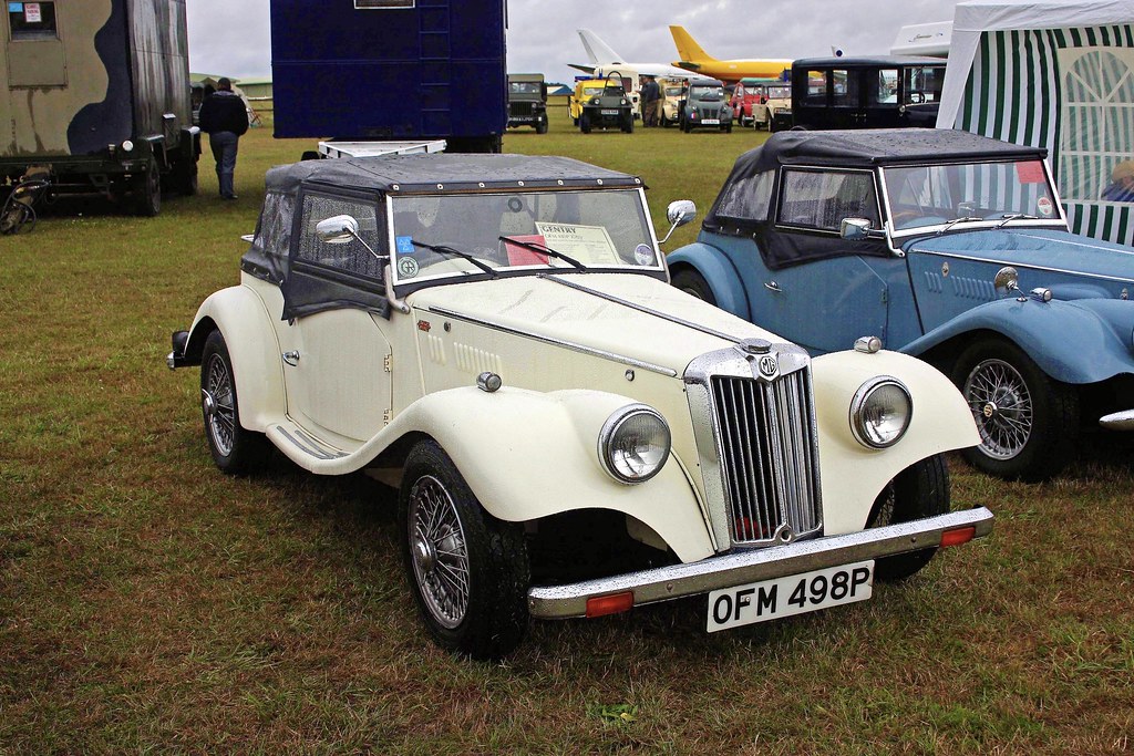 Gentry A 1976 Gentry kit car on show at Kemble . Stuart Mitchell