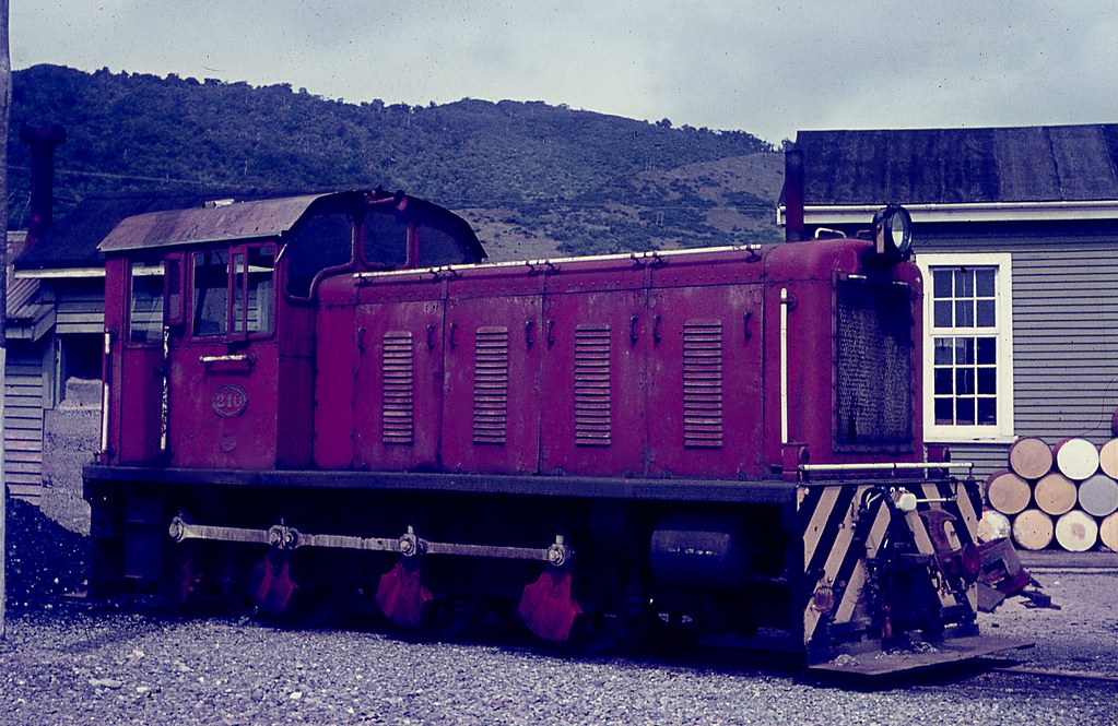 Dsa 210 Greymouth Elmer Lane 26.12.72 SWatts Wheel5800 Flickr