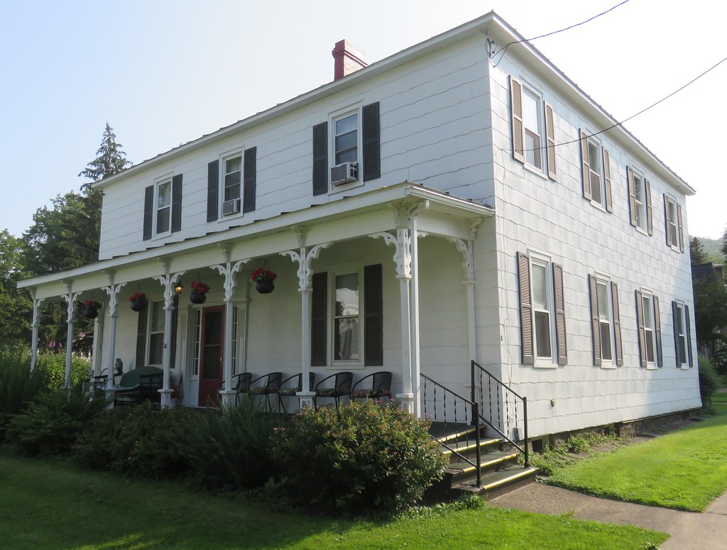 Old Cattaraugus County Courthouse (Ellicottville, New York… Flickr