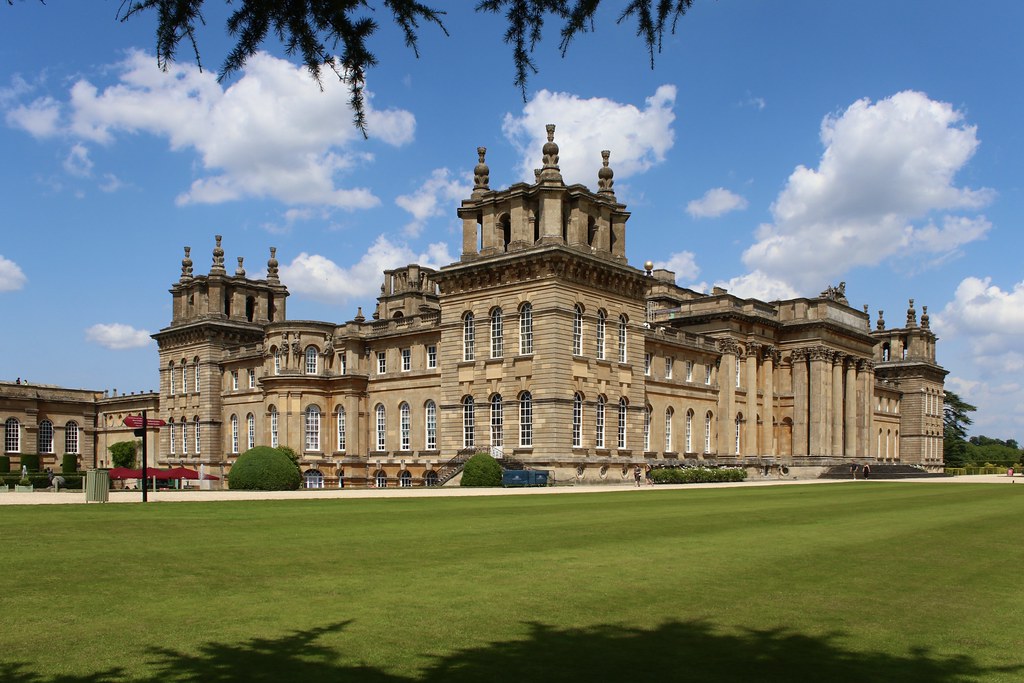 Blenheim Palace * As we approach winter, the hours of dayl… Flickr