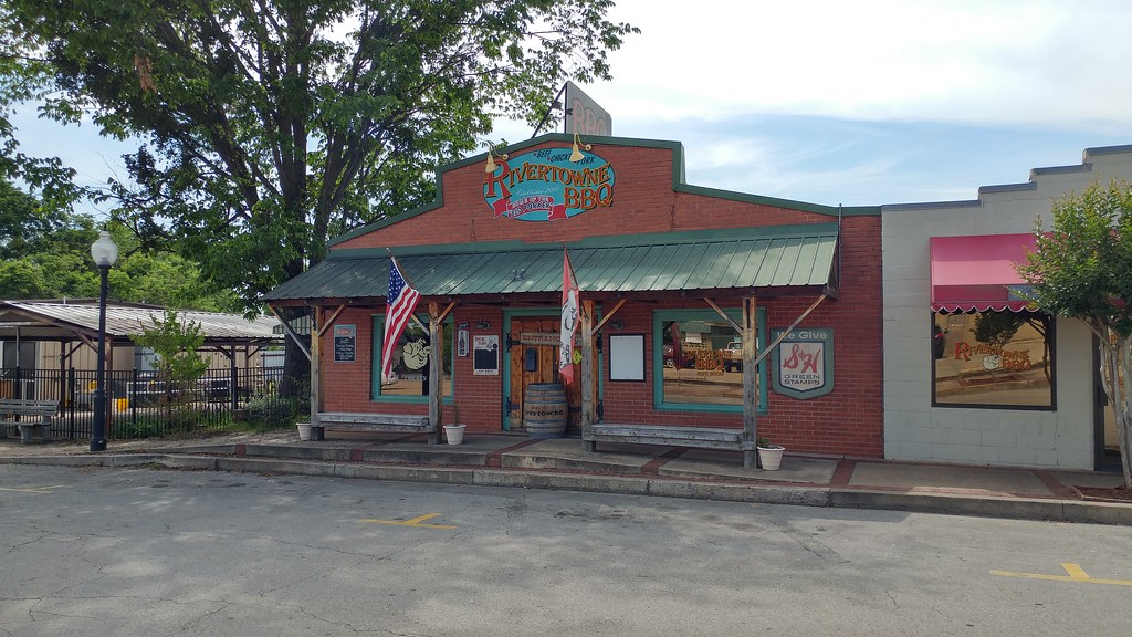 Ozark, AR Ozark, AR (Franklin County) Ozark is a city in F… Flickr