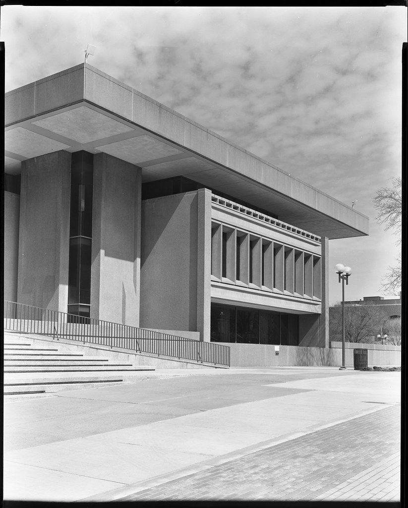 Newhouse School Newhouse School, Syracuse University I.M P… Flickr
