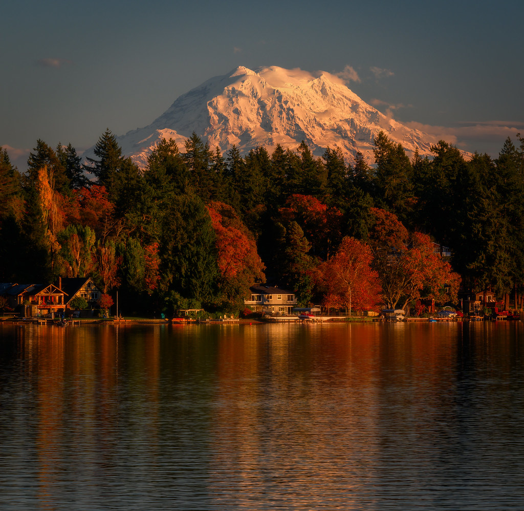 Mt Rainier from Steilacoom Lake Bridge This was a fun one … Flickr