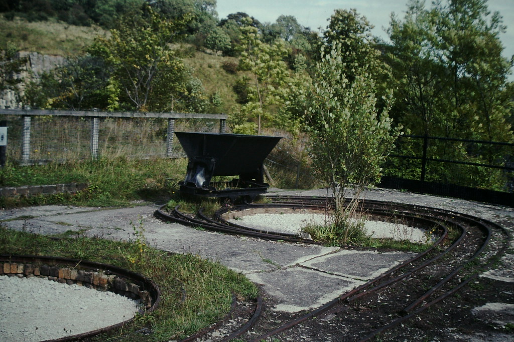 East Buxton Lime Kilns Multigauge mineral tracks along wi… Flickr