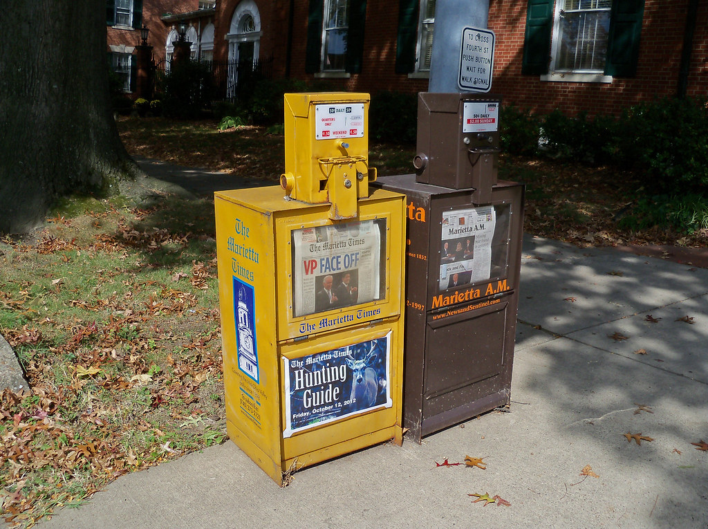 OH Marietta Marietta Newspapers Newspaper vending machin… Flickr