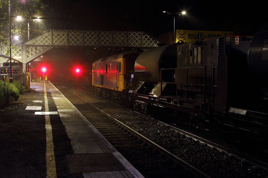 Shalford, Guildford UK 2021 The instant GBRf's 73128 tai… Flickr