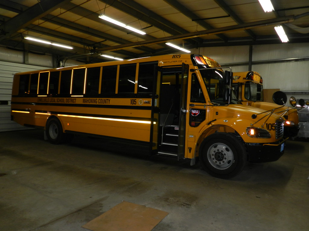 DSCN3090 Lowellville Local Schools 105 2022 Thomas SafT… Flickr