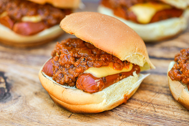 MiniVegetarian Chili Dog Slider Sandwiches Recipe The Meatwave