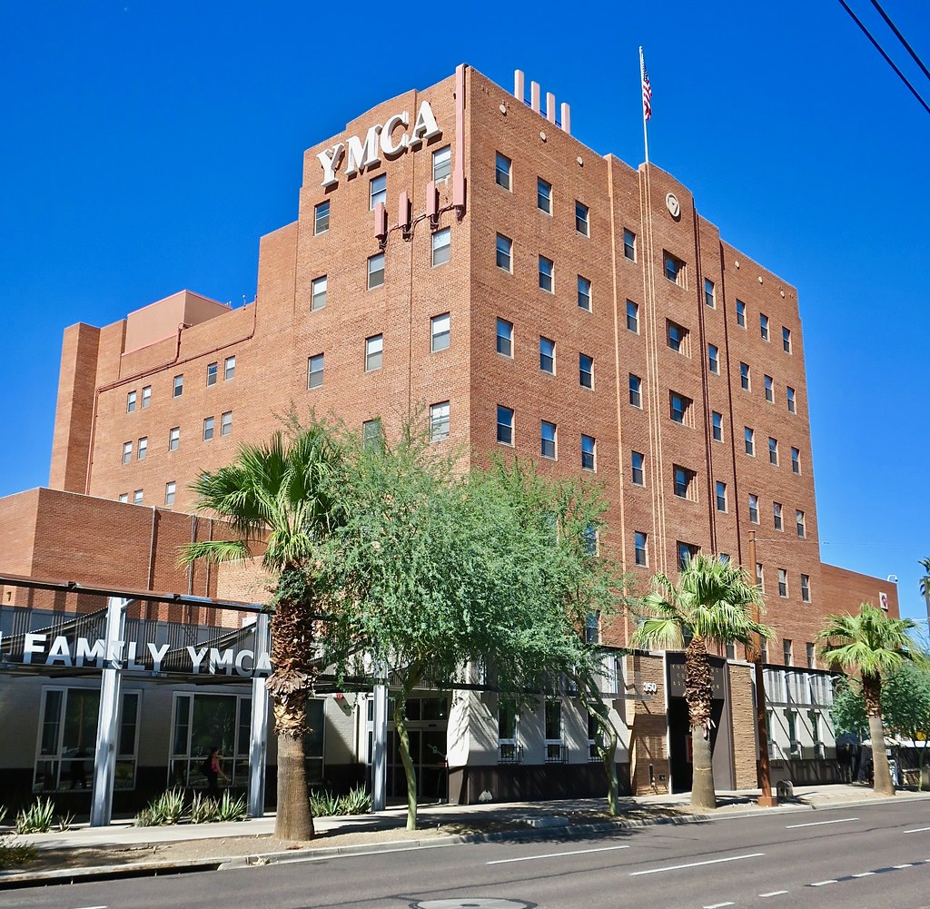 YMCA, Phoenix, AZ Valley of the Sun YMCA, 350 North 1st Av… Flickr
