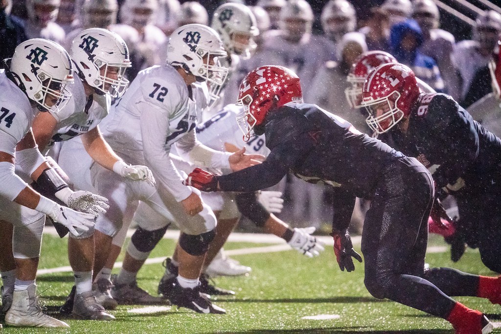 20211029_Maine South vs New Trier148 Maine South Football Flickr