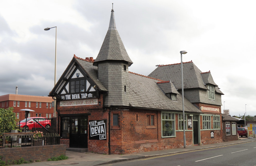 THE DEVA TAP, Chester 310821 A THE DEVA TAP. Built 1880 as… Flickr