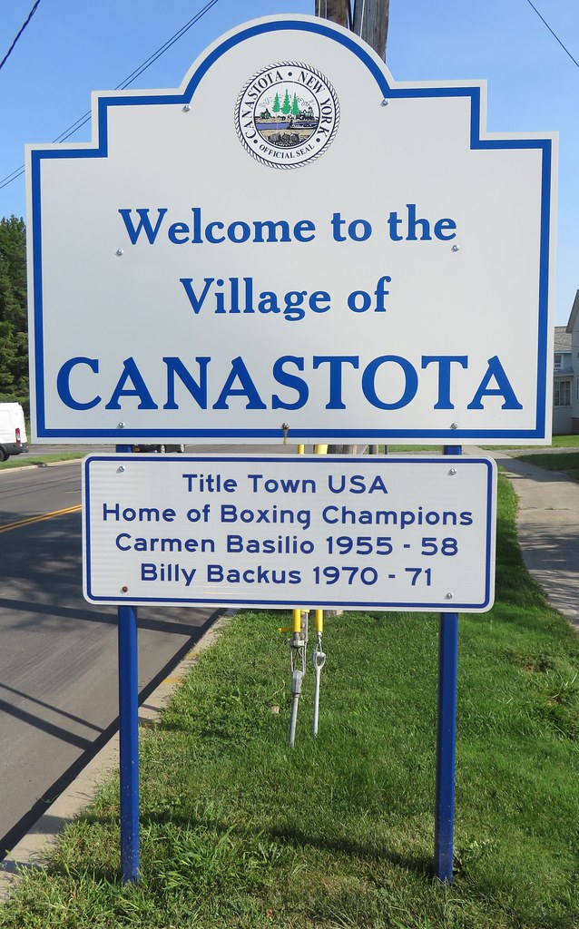 to the Village of Canastota Sign (Canastota, New Y… Flickr