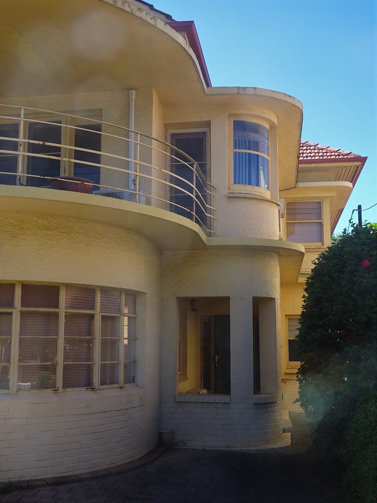 Adelaide. Anzac Highway Everard Park. Art Deco flats built… Flickr