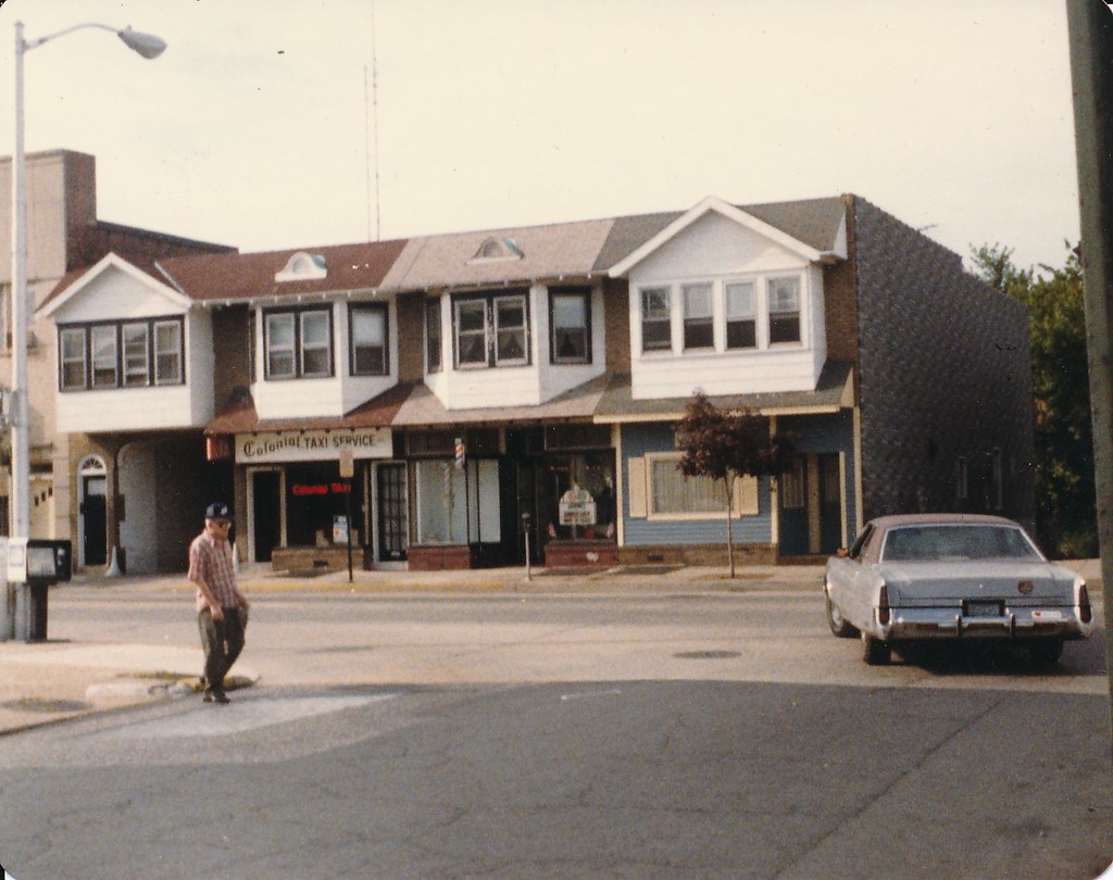 IMG_20211115_0001 August 1985. Colonial Taxi Service. Collingswood
