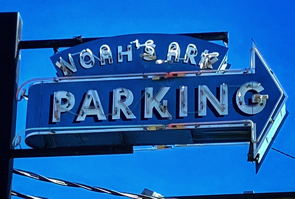 Noah’s Ark parking neon sign Des Moines, Iowa Neat neon Mitch