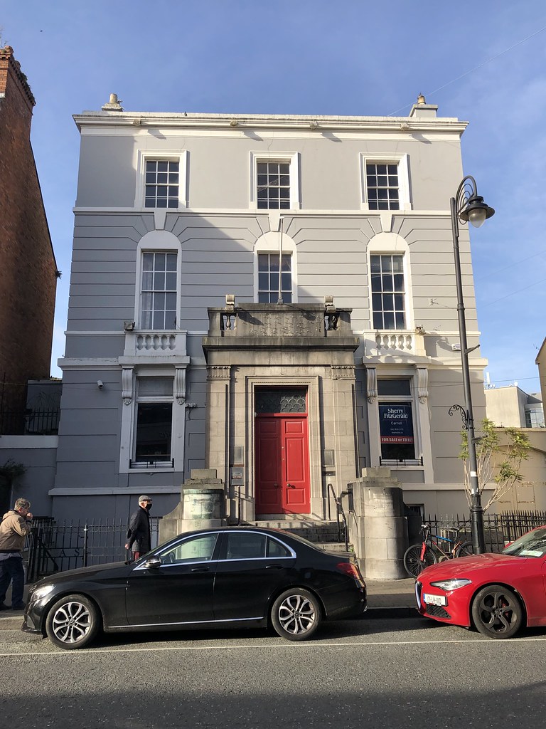 16 Park Street, Dundalk, Ireland My Irish friend Neill rec… Flickr