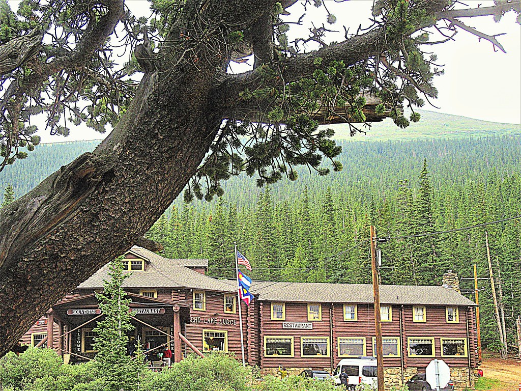 Echo Lake Lodge 1 Built in 1926 to resemble a Native Ameri… Flickr