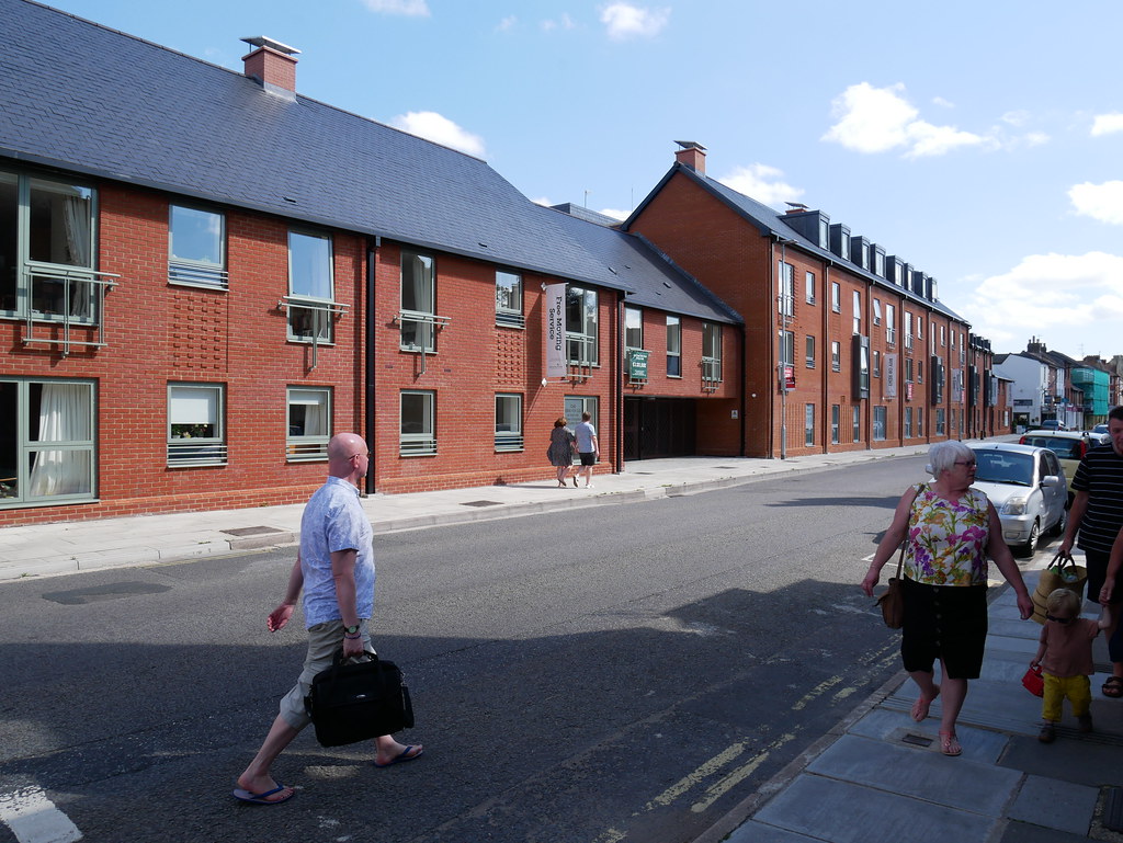 Salisbury A new development of retirement flats in what I … Flickr