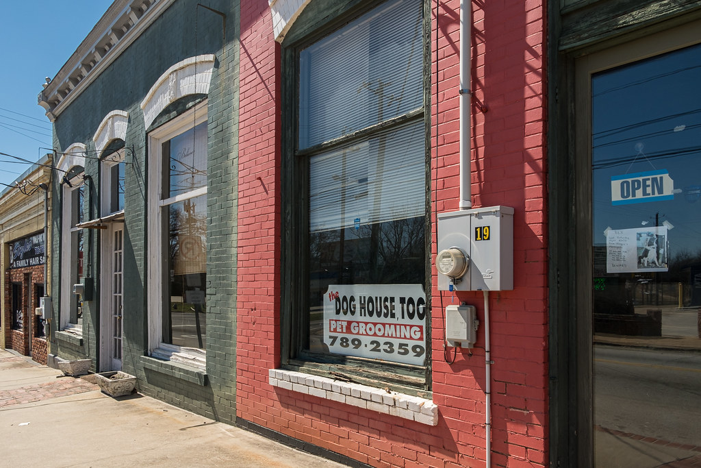 The Dog House Too The Dog House Too in Ila, jwcjr Flickr