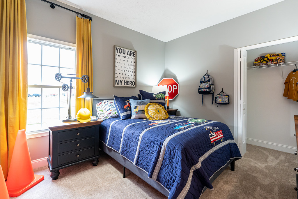 Alexandria Tradition at Ashland Model Center Wayne Homes