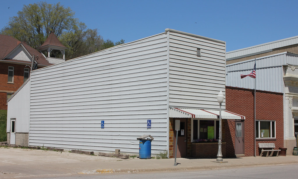 Downtown Building Lehigh, IA Tom McLaughlin Flickr