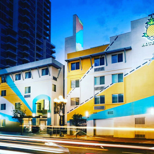 Staypineapple, Hotel Z, Gaslamp San Diego 521 6th Ave, Dow… Flickr