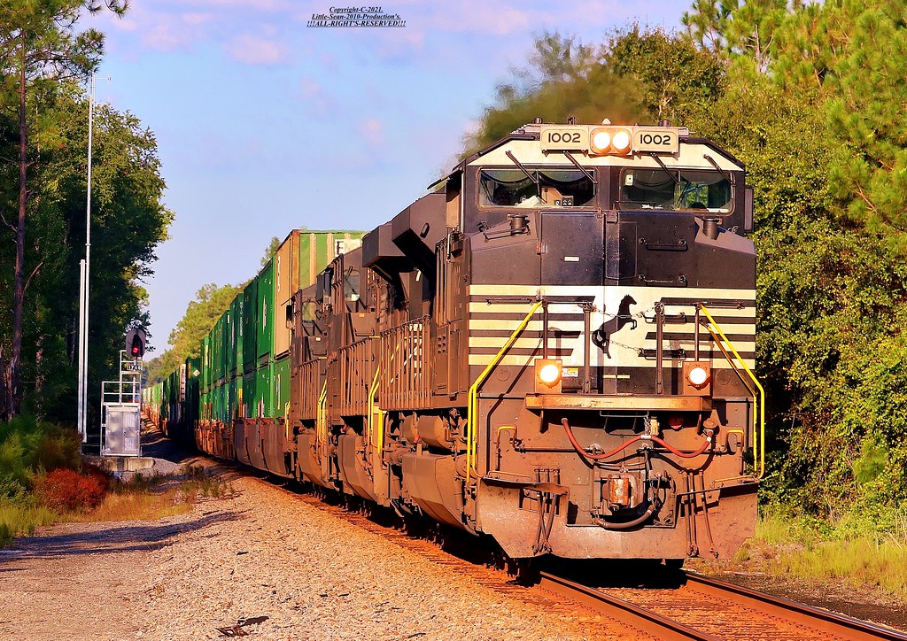 NS 229 Fruitland, Norfolk Southern EMD SD70A… Flickr