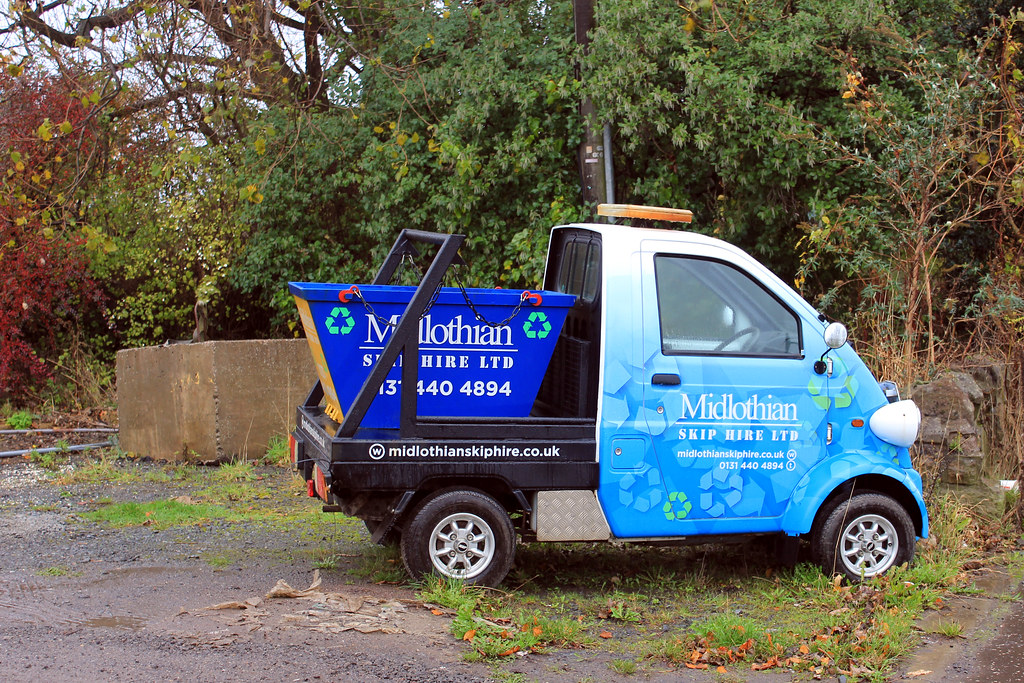 Loanhead. Straiton road. boneytongue Flickr
