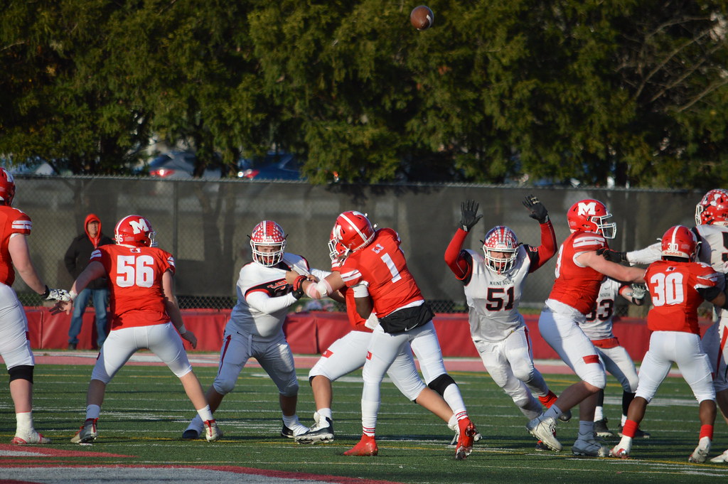 MSFB, State R3, Away v Marist (20211120) 251 Maine South Football