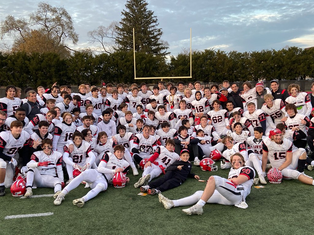 MSFB, State R3, Away v Marist (20211120) 485 Maine South Football Flickr