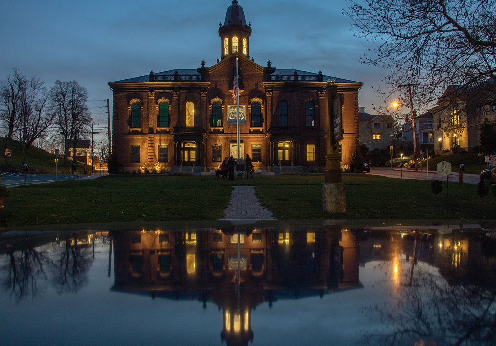 Plymouth Town Hall on Thanksgiving night. 6957 NAE 2 Don Sanford