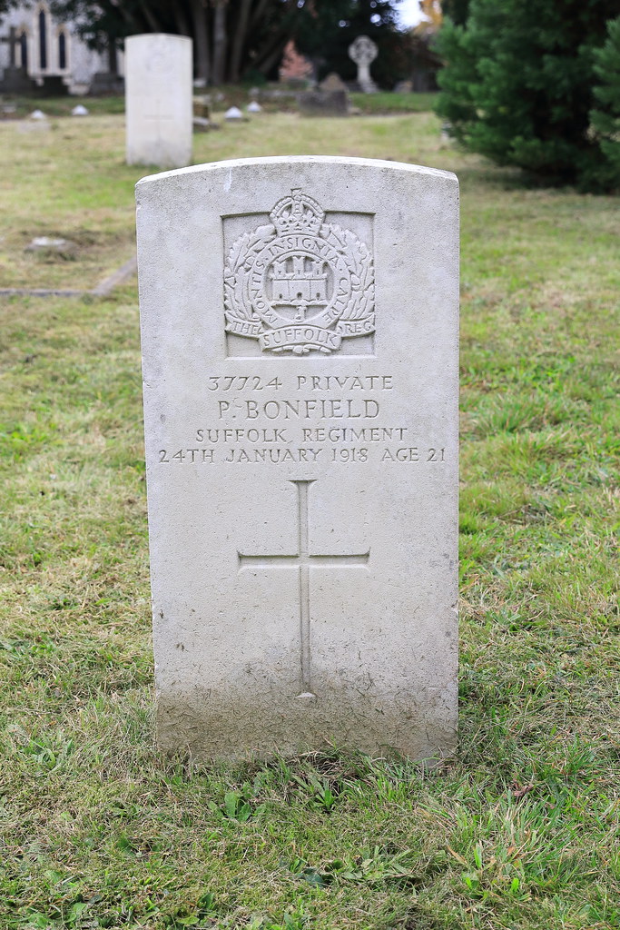 Grave of Private Percy Bonfield Dorking Cemetery Surrey UK… Flickr
