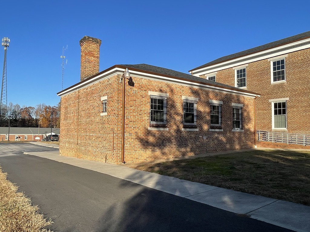 Old Lancaster County Jail in Lancaster Court House, Virgin… Flickr