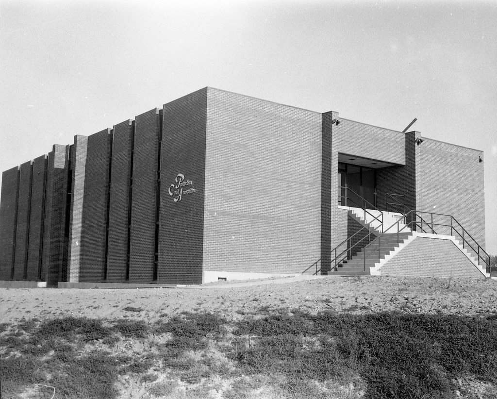 Production Credit Newspaper 511974 Employees of Producti… Flickr