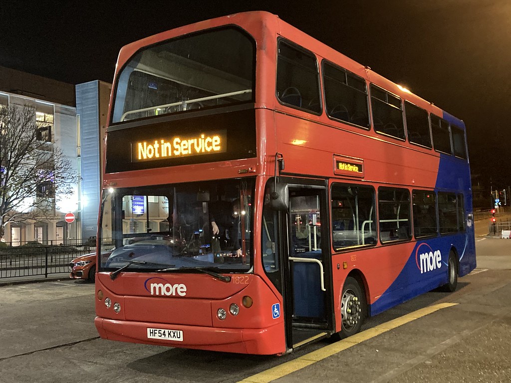 1822 (HF54 KXU) Weymouth Bus Spotter Flickr
