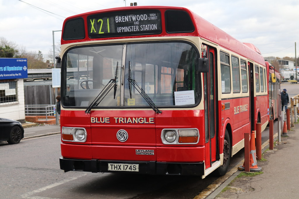 BLUE TRIANGLE LS174 THX174S UPMINSTER TUBE STATION Flickr