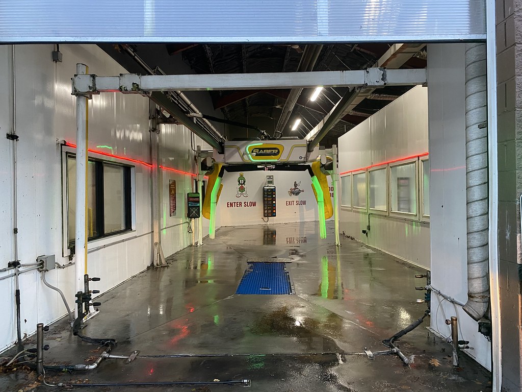 Belanger Saber Touch Free Car Wash, Fitzy’s Car Wash, Graf… Flickr