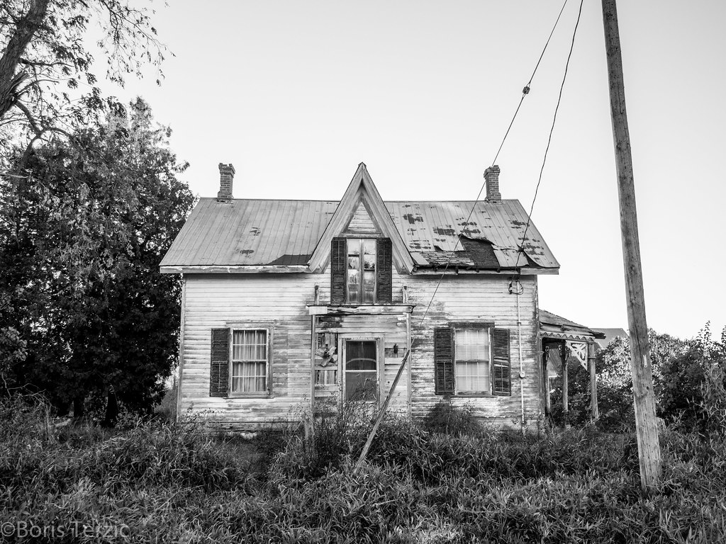 PA275534 Rural Abandonment. Heathcote, Ontario Panasonic L… Flickr