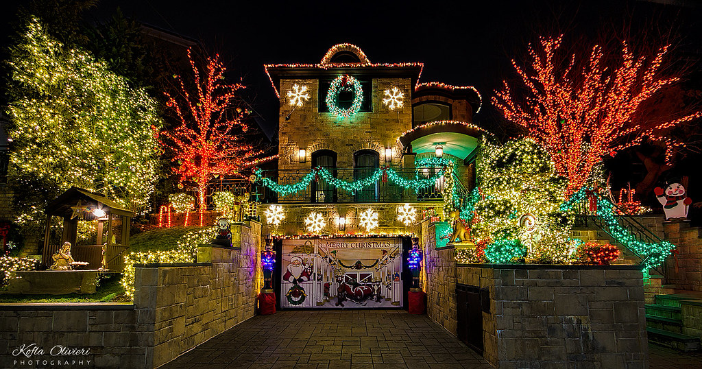 Dyker Heights Christmas Lights 2021 Brooklyn, New York. Kofla Olivieri Flickr