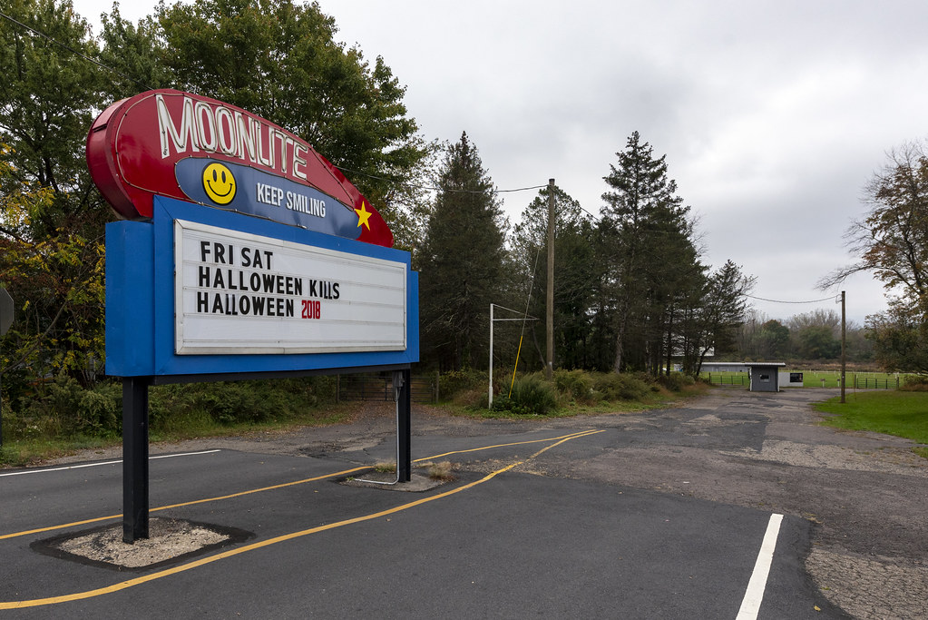 Moonlite DriveIn, West Wyoming, PA 1190 Shoemaker Ave. Op… Flickr