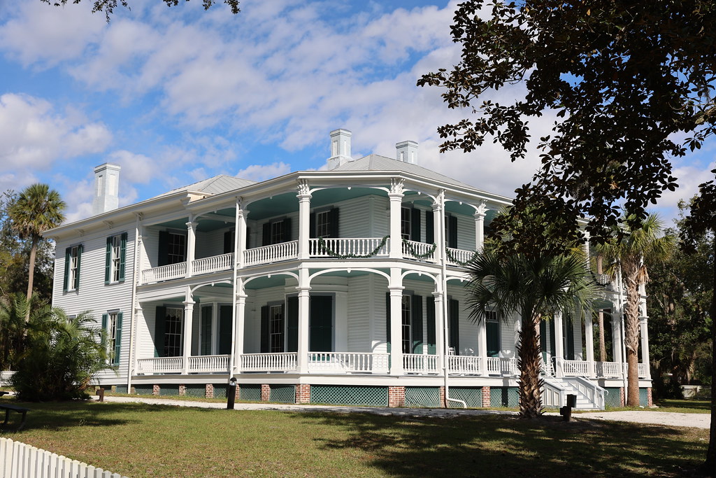 GV2A2437 DeBary Hall, DeBary, Florida DeBary Hall is a his… Flickr
