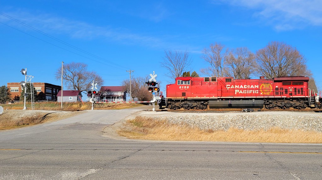 122121 Cotter CP 8158 passing Cotter Elementary School. … Casey