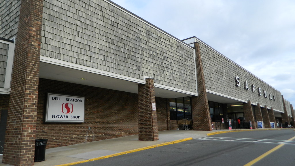 Safeway Safeway 4001 (40,000 square feet) 10350 Willard W… Flickr