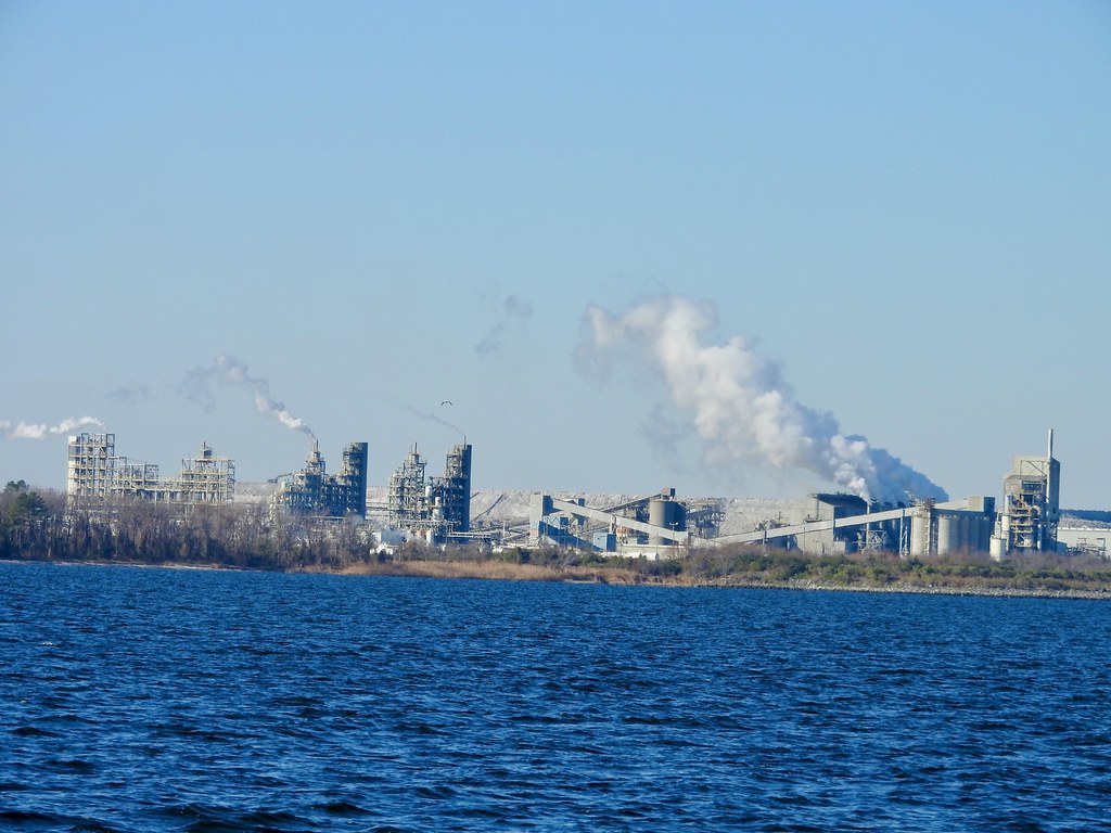 BayviewAurora Ferry The ferry crossing the Pamlico River … Flickr
