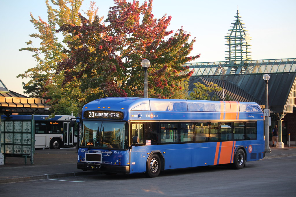 TriMet 2021 Gillig Low Floor Plus Battery Electric 40' 43… Flickr