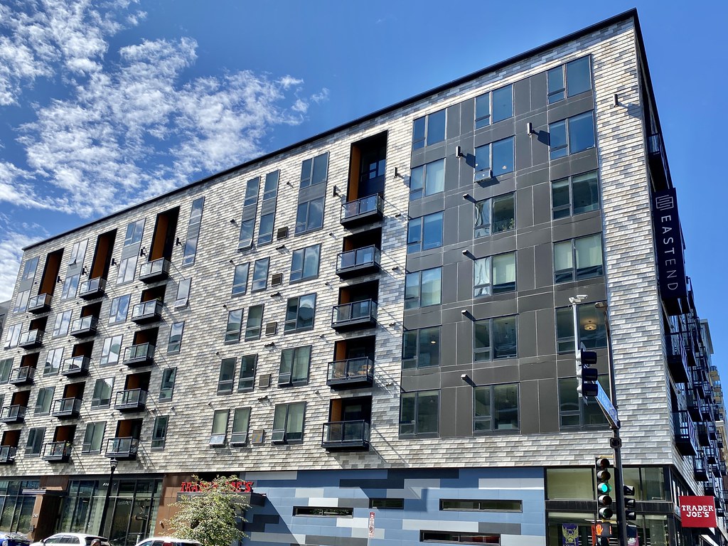 East End Apartments, Chicago Avenue, Minneapolis, MN Flickr