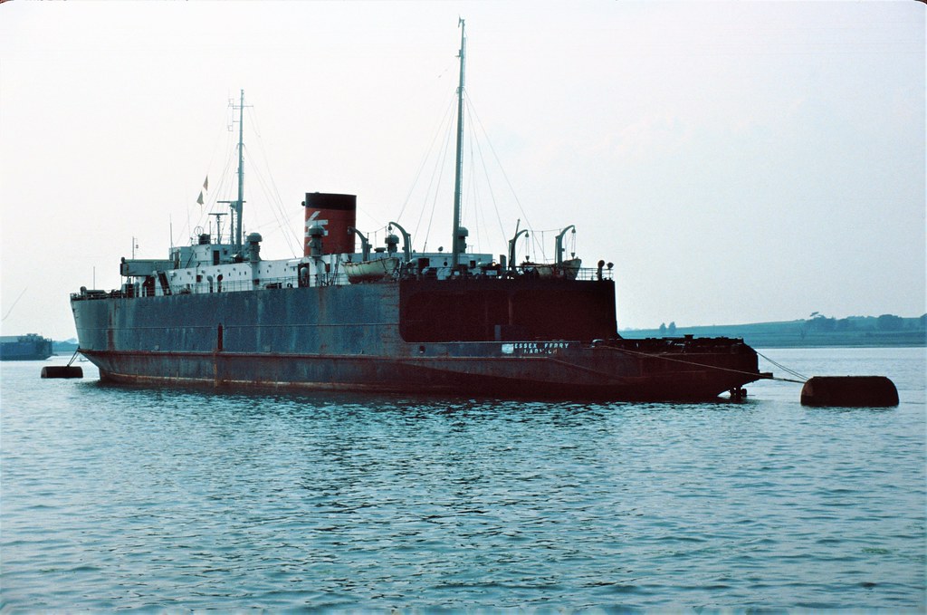 ESSEX FERRY ESSEX FERRY IMO 5106653 ESSEX FERRY a Train … Flickr