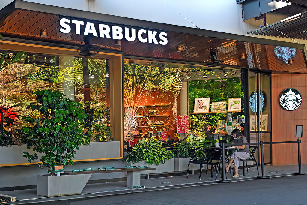 Starbucks This cafe is at the Gardens by the Bay. Choo Yut Shing