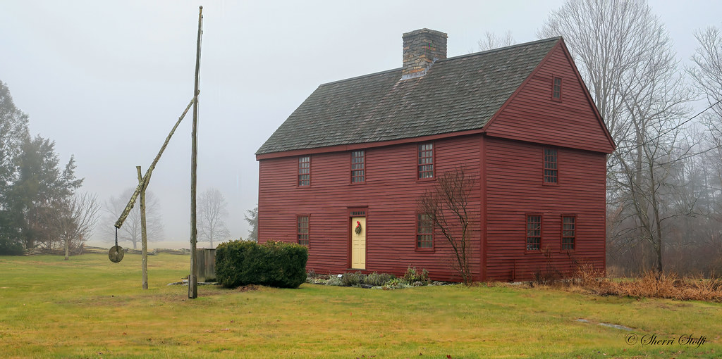 The Hurd House Woodbury, CT built about 1680 historicbui… Flickr
